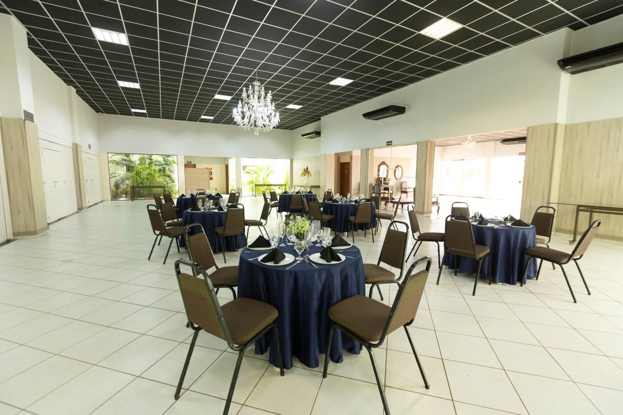 Hits Pantanal Hotel Aeroporto Várzea Grande Exteriör bild