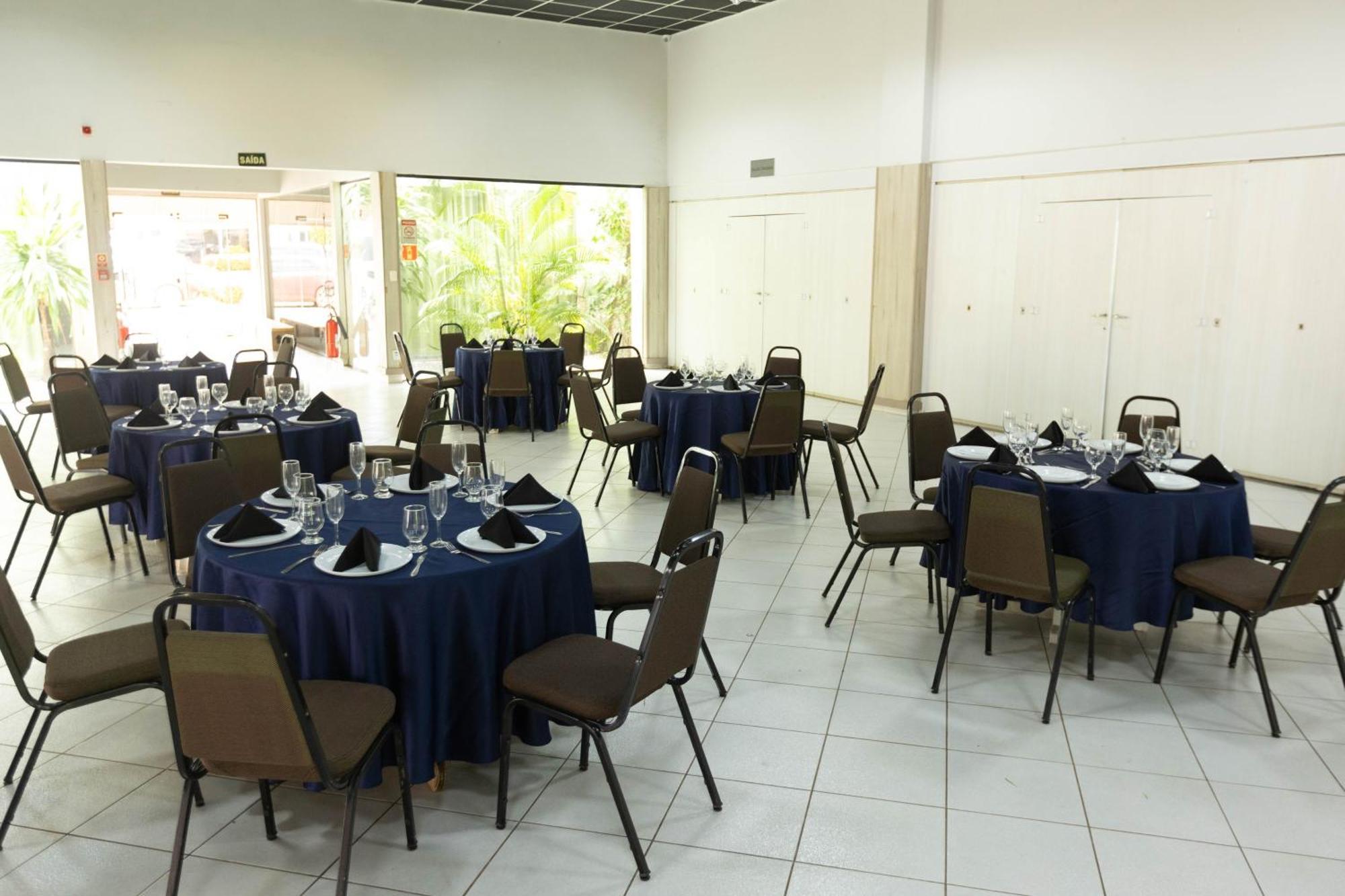 Hits Pantanal Hotel Aeroporto Várzea Grande Exteriör bild